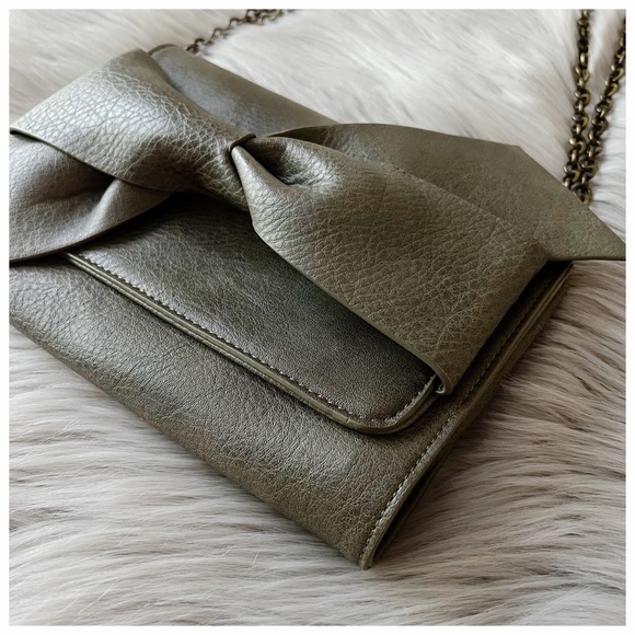 Anthro | Bella Bow Clutch Vegan Leather Moss NEW - Picture 4 of 9